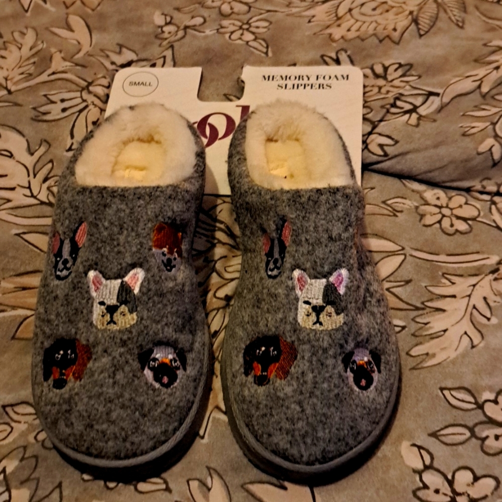 Bedroom shoes